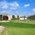 Green Weaving Club House - Hyunjoon Yoo Architects Green Weaving Club House - Hyunjoon Yoo Architects © Seunghoon Yum