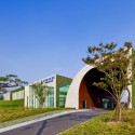 Green Weaving Club House - Hyunjoon Yoo Architects