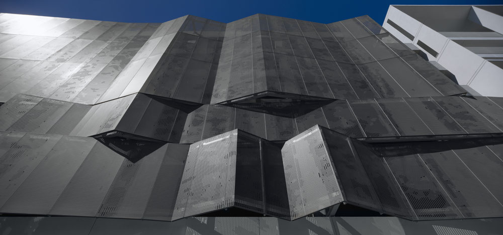 Mission Bay Block 27 Parking Structure / WRNS Studio