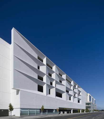 Mission Bay Block 27 Parking Structure - WRNS Studio
