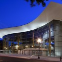 Arena Stage / Bing Thom Architects Arena Stage / Bing Thom Architects © Nic Lehoux