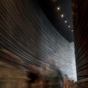 Arena Stage / Bing Thom Architects Arena Stage / Bing Thom Architects © Nic Lehoux