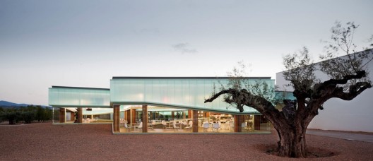 Lolita / Langarita Navarro Arquitectos