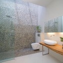 White Box House / Indra Tata Adilaras © Sjahrial Iqbal / Griya Asri