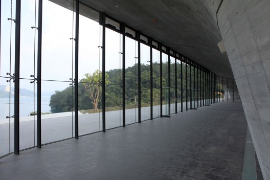 Hsiangshan Visitor Center - Norihiko Dan