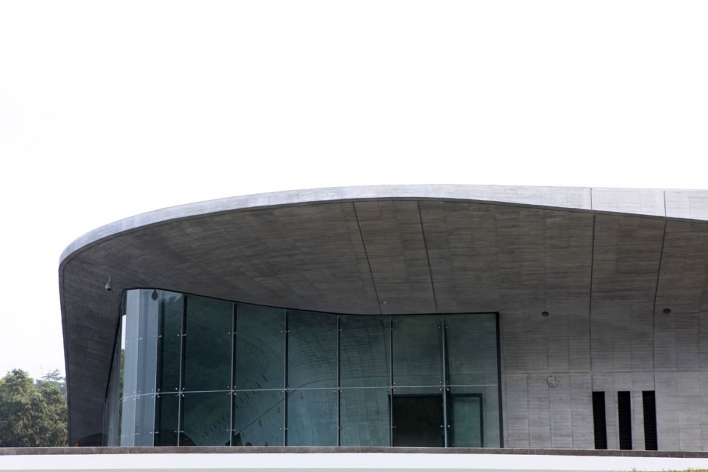 Hsiangshan Visitor Center / Norihiko Dan