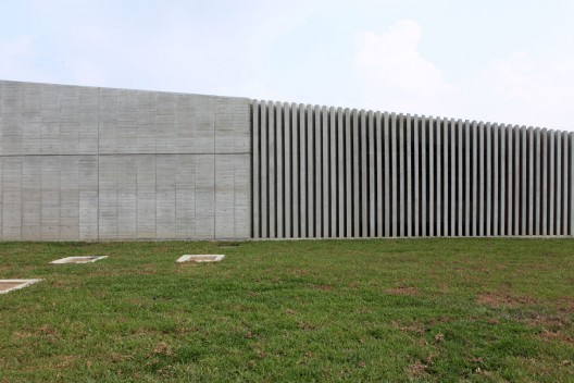 Hsiangshan Visitor Center - Norihiko Dan