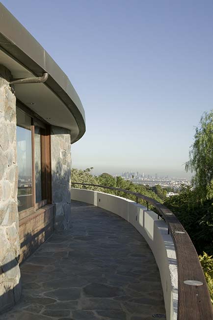 AD Classics: Schwimmer House / John Lautner