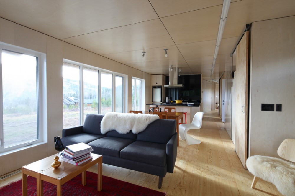 Crowsnest Modular Home / Challenger
