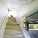 Floating House - Hyunjoon Yoo Architects Floating House - Hyunjoon Yoo Architects © Seunghoon Yum