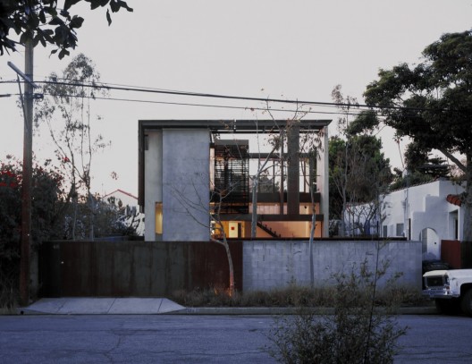 Solar Umbrella / Brooks + Scarpa