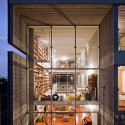 House In Sao Paulo / GrupoSP House In Sao Paulo / GrupoSP © Nelson Kon