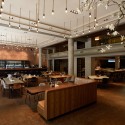 Tommy Hilfiger’s Peoples Place / Marc Prosman Architecten and Daniel O'Kelly Tommy Hilfiger’s Peoples Place / Marc Prosman Architecten and Daniel O'Kelly © Jeroen Musch