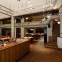 Tommy Hilfiger’s Peoples Place / Marc Prosman Architecten and Daniel O'Kelly Tommy Hilfiger’s Peoples Place / Marc Prosman Architecten and Daniel O'Kelly © Jeroen Musch