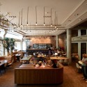Tommy Hilfiger’s Peoples Place / Marc Prosman Architecten and Daniel O'Kelly Tommy Hilfiger’s Peoples Place / Marc Prosman Architecten and Daniel O'Kelly © Jeroen Musch