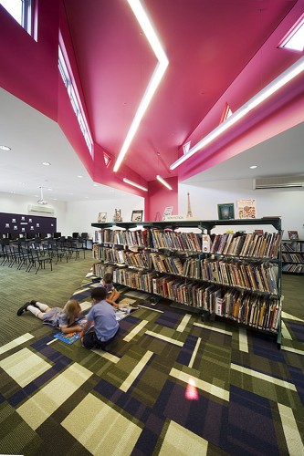 Sacred Heart Primary School Library / Suters Architects