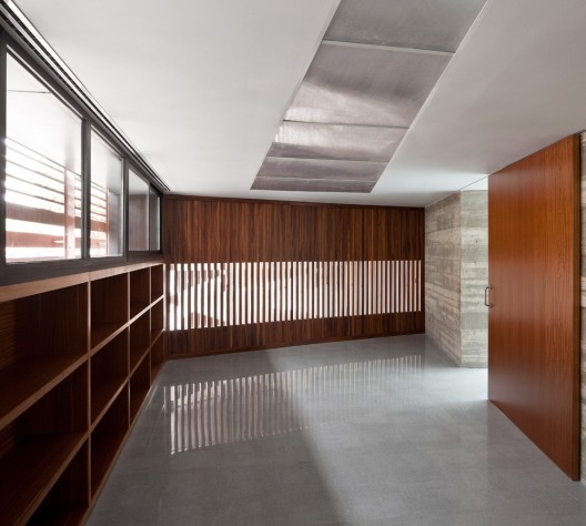 Center for Social Services / Antonio Blanco Montero