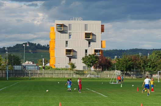 Social Housing / Bevk Perović arhitekti