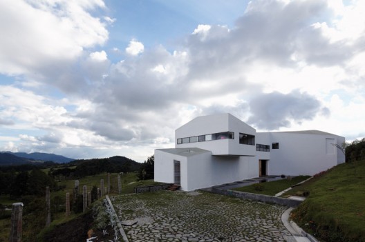 Casa en Ladera - Paisajes Emergentes