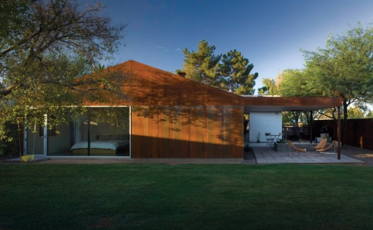 Earll Residence / StudioROEDER
