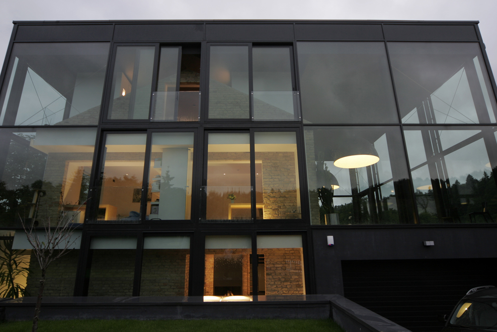 Family House In Pavilniai Regional Park / Architectural Bureau G.Natkevicius & Partners