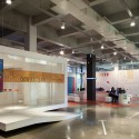 Escola Nave / Atelier OFICINA de Arquitectos © Fran Parente