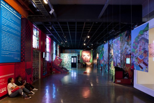 Escola Nave / Atelier OFICINA de Arquitectos