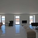 Abstract White Apartment / Filipe Borges de Macedo