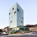 Zaisa Tower - Hoz Fontan Arquitectos Zaisa Tower - Hoz Fontan Arquitectos © Jose Hevia