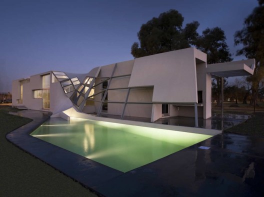FyF Residence / P-A-T-T-E-R-N-S