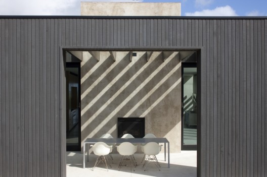 Merricks House - Wood/Marsh