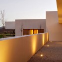 Dwelling In Ávila / A-cero Dwelling In Ávila / A-cero © Xurxo Lobato
