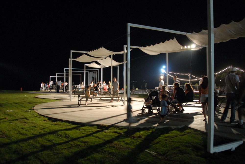 On the Way to the Sea / Derman Verbakel Architecture