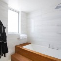 Adamos Residence / Vardastudio Architects & Designers Adamos Residence / Vardastudio Architects & Designers © Christos Papantoniou