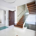 Adamos Residence / Vardastudio Architects & Designers Adamos Residence / Vardastudio Architects & Designers © Christos Papantoniou