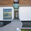 Adamos Residence / Vardastudio Architects & Designers Adamos Residence / Vardastudio Architects & Designers © Christos Papantoniou