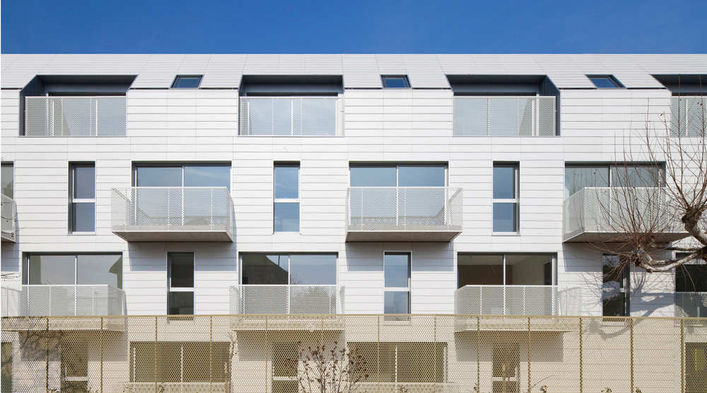 34 Social Housing Units In Paris / Atelier Du Pont