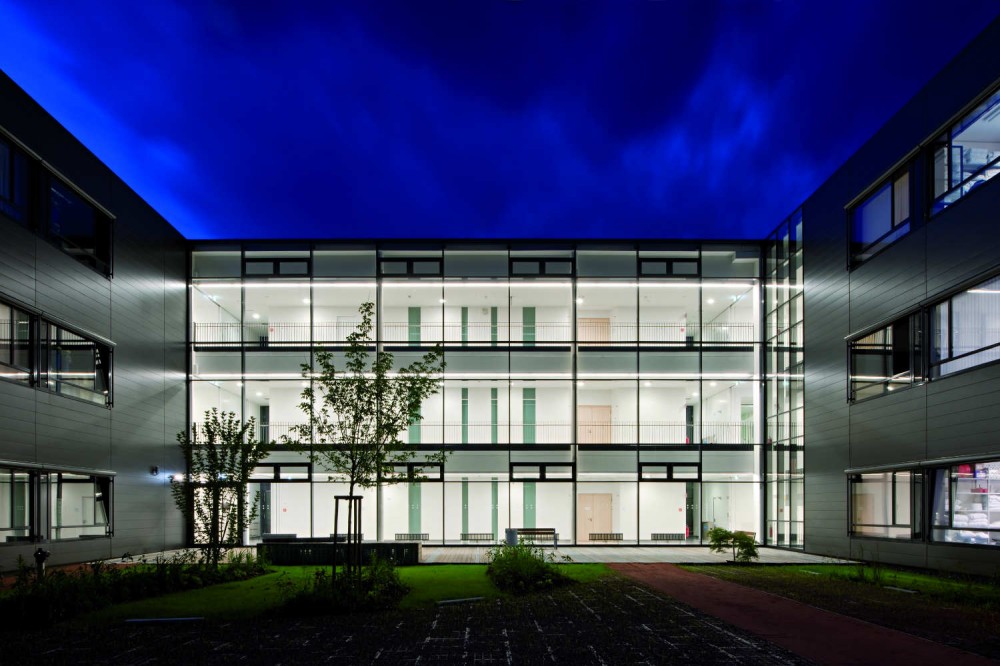 Klinikum Klagenfurt / DFA Dietmar Feichtinger Architectes © Hertha Hurnaus