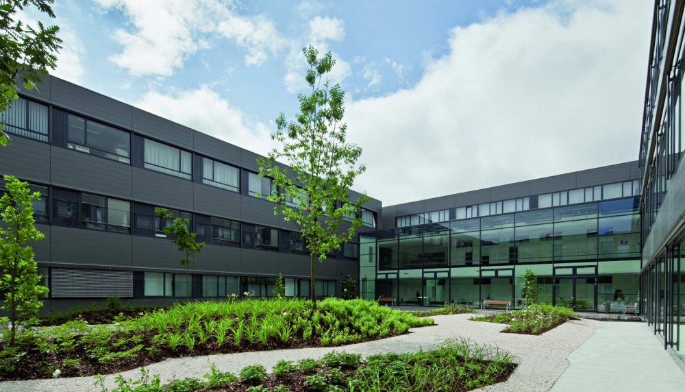 Klinikum Klagenfurt / DFA Dietmar Feichtinger Architectes © Hertha Hurnaus