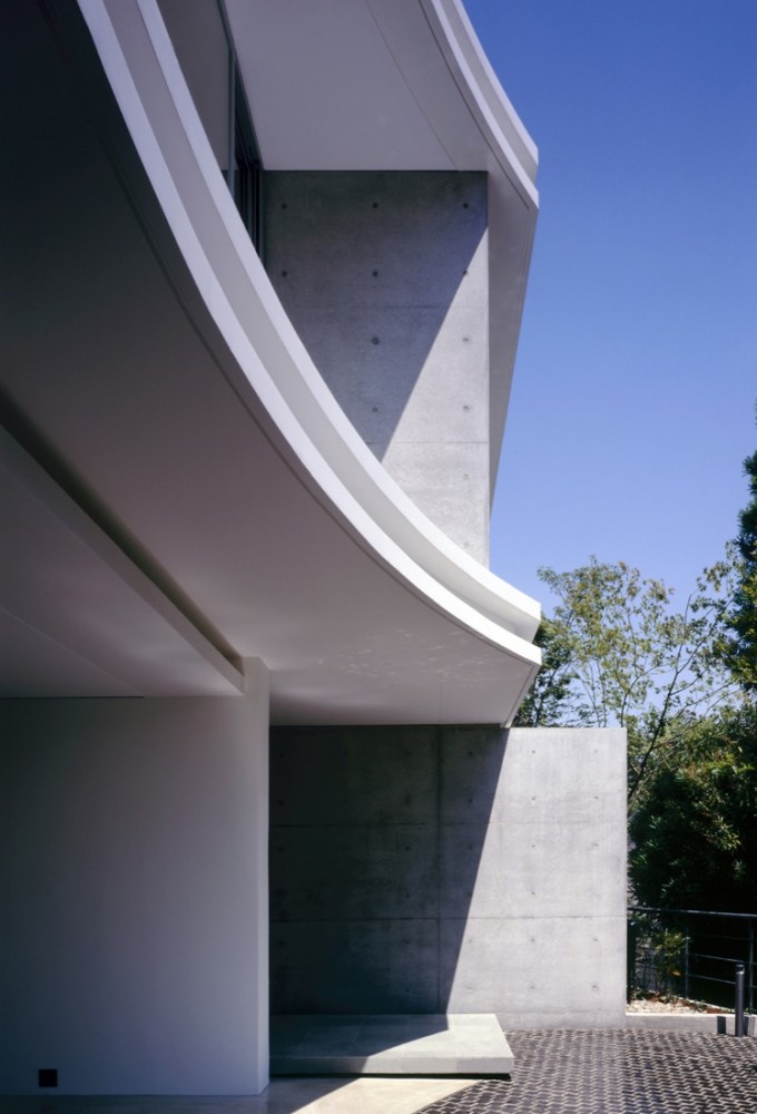 Residence in Kurakuen / NRM-Architects Office