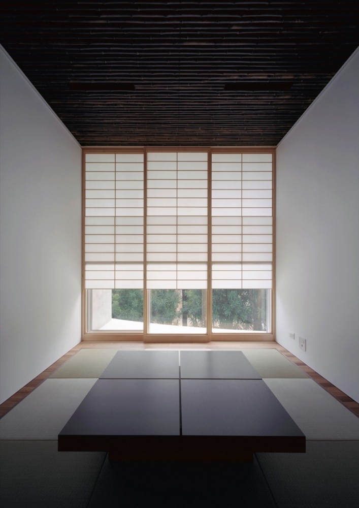 Residence in Kurakuen / NRM-Architects Office