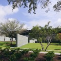 McNay Art Museum Extension - Jean Paul Viguier Architecture © Jeff Goldberg / ESTO