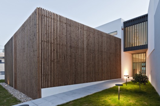 House In Vale Bem / espaço a3