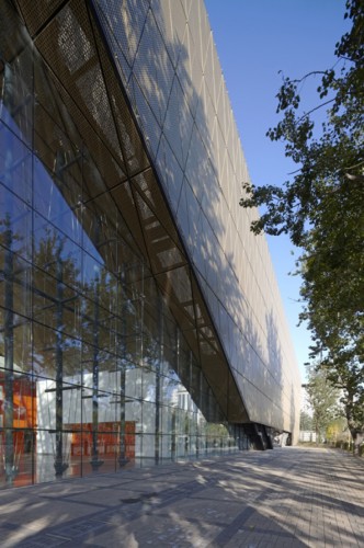 Tianjin Sports Arena / KSP Jürgen Engel Architekten
