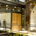 Urban Outfitters Corporate Campus / Meyer, Scherer & Rockcastle Urban Outfitters Corporate Campus / Meyer, Scherer & Rockcastle © Lara Swimmer Photography