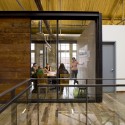 Urban Outfitters Corporate Campus / Meyer, Scherer & Rockcastle Urban Outfitters Corporate Campus / Meyer, Scherer & Rockcastle © Lara Swimmer Photography