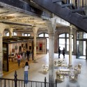 Urban Outfitters Corporate Campus / Meyer, Scherer & Rockcastle Urban Outfitters Corporate Campus / Meyer, Scherer & Rockcastle © Lara Swimmer Photography