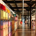 Urban Outfitters Corporate Campus / Meyer, Scherer & Rockcastle Urban Outfitters Corporate Campus / Meyer, Scherer & Rockcastle © Lara Swimmer Photography