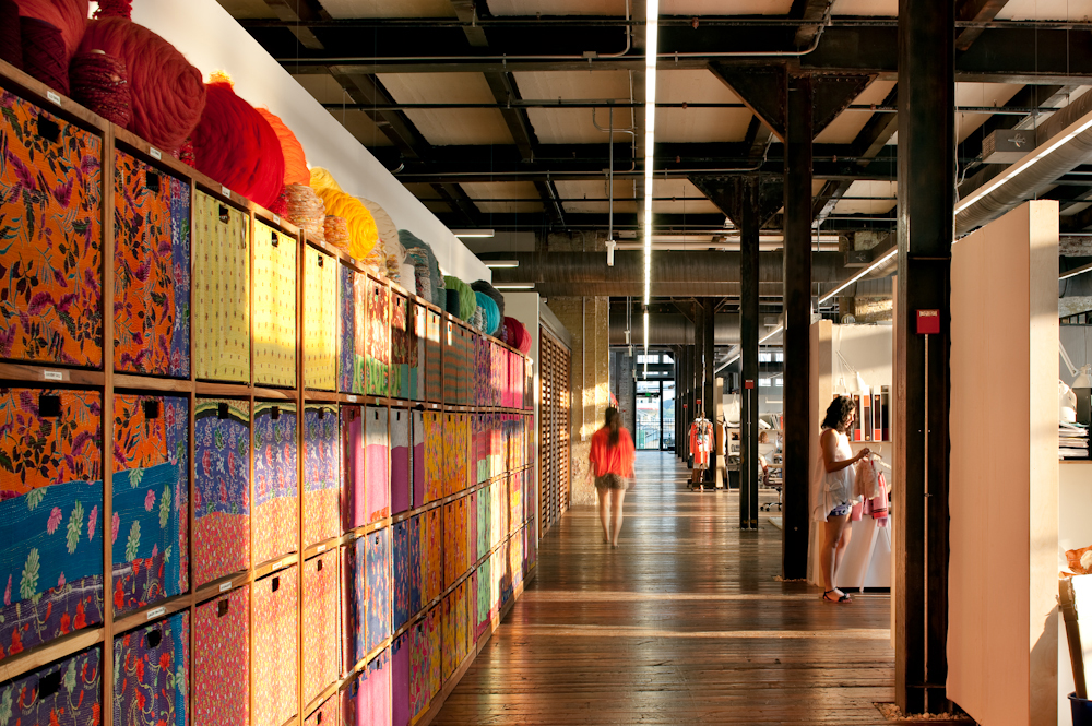 Urban Outfitters Corporate Campus / Meyer, Scherer & Rockcastle
