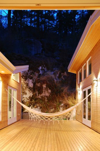Rockhouse / Sandrin Leung Design Build
